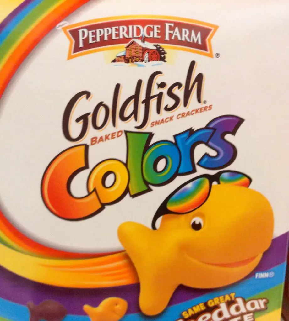 goldfish crackers rainbow colors